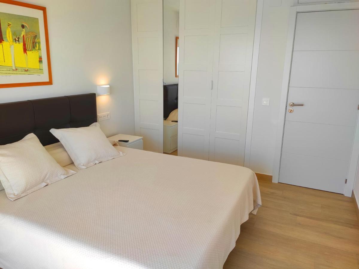 Beachfront -- New Luxury Apartment -- 1ª Linea Playa -- Fuengirola City Center -- Private Parking -- Panoramic Sea Views -- Εξωτερικό φωτογραφία